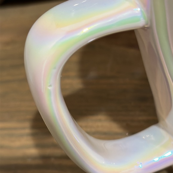 Rae Dunn 2020 CANDY HEARTS Iridescent Mug - Picture 4 of 11